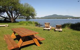 Superbe condo bord de l'eau à Magog